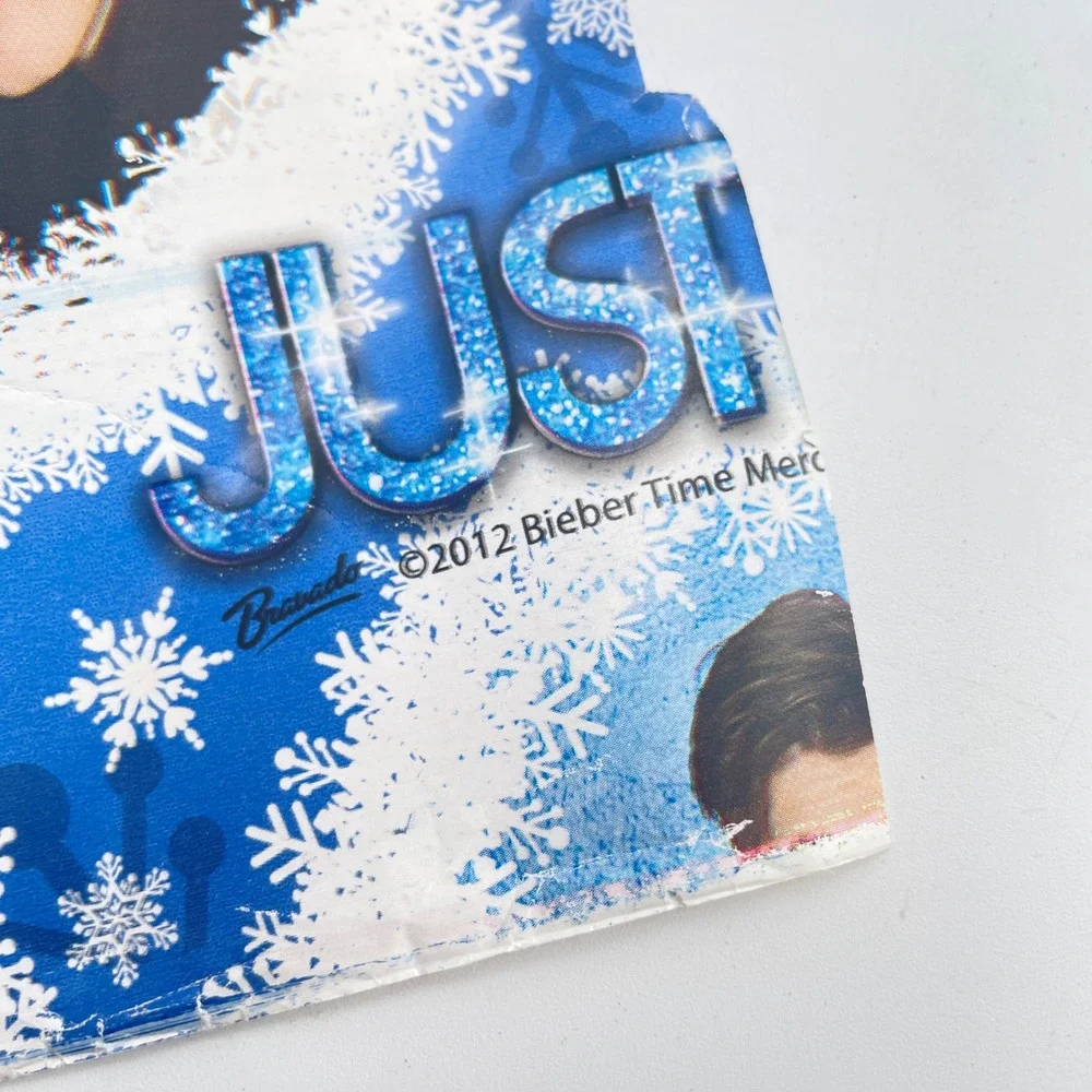 Justin Bieber Vintage Christmas Wrapping Paper Rolls Blue Green Snowflakes Used